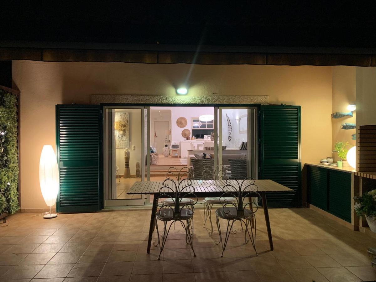 Casa De Ferias Com Piscina - Condominio Vilamouratenis 外观 照片